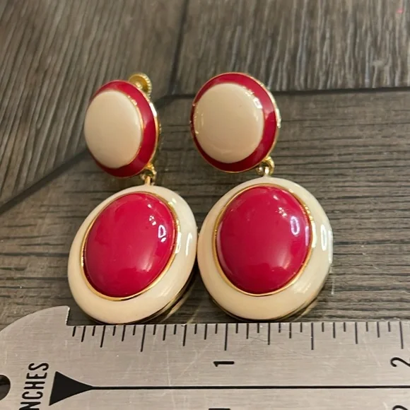 Vintage Joan Rivers Red and Ivory Drop Enamel Clip Earrings - Picture 12 of 16